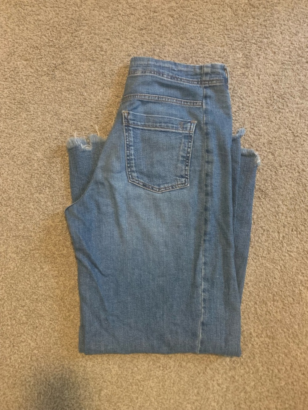 Pilcro Mid-Rise Flare Jeans - Picture 4 of 8